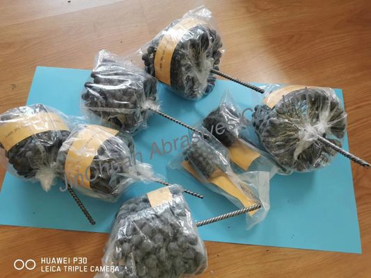 Hocheffiziente Siliziumkarbid-Runde-Schleifbürste Abrasive Metallgriffe
