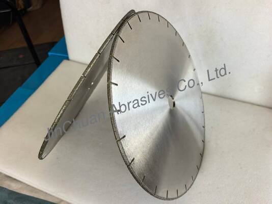400 mm elektroplattierte Diamantsäge mit Nickelbindung zum Schneiden von verschleißfestem Beton